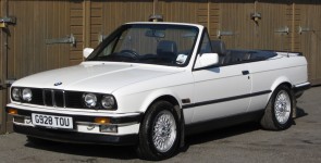 1989 BMW 320i Manual Cabriolet / Convertible