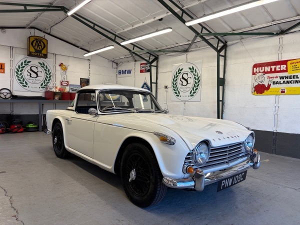 1965 triumph TR4a